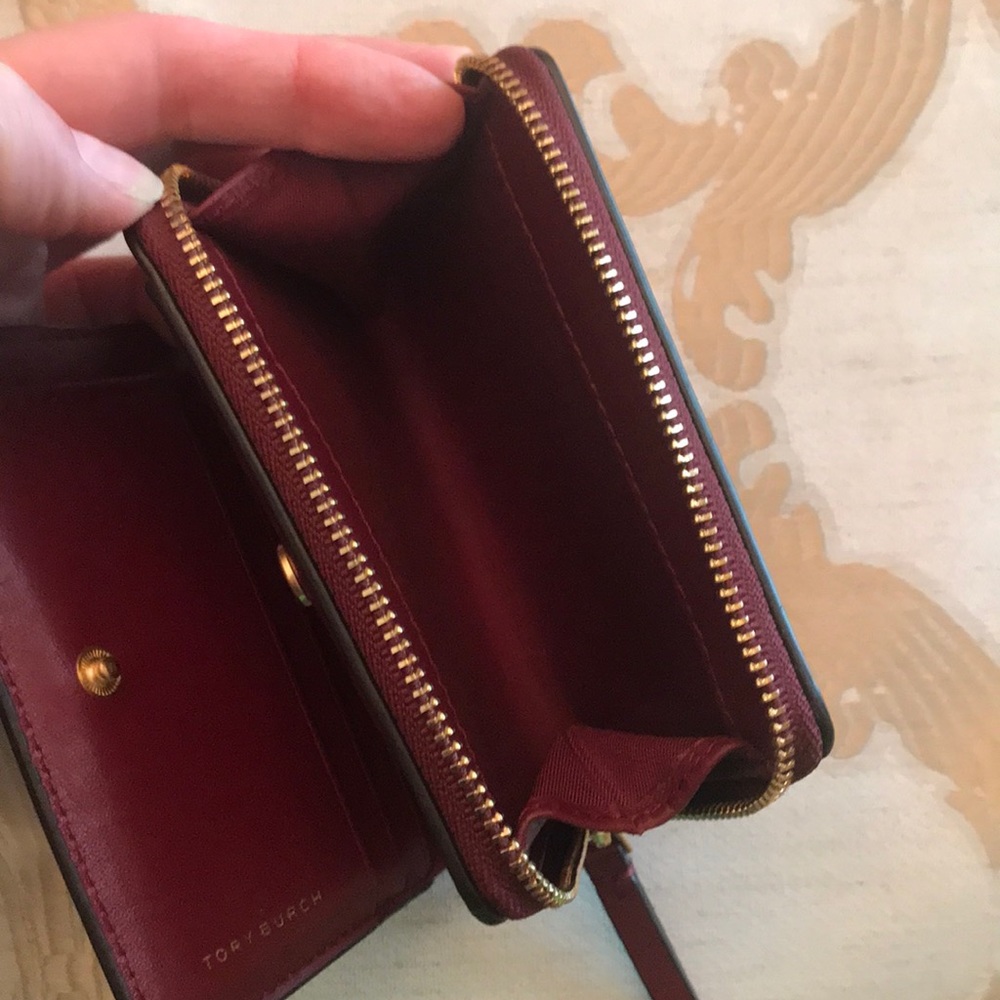 Tory Burch Wallet - Picture 3 of 4